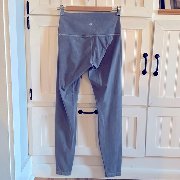 Lululemon Wunder Under Pants - Picture 4 of 4